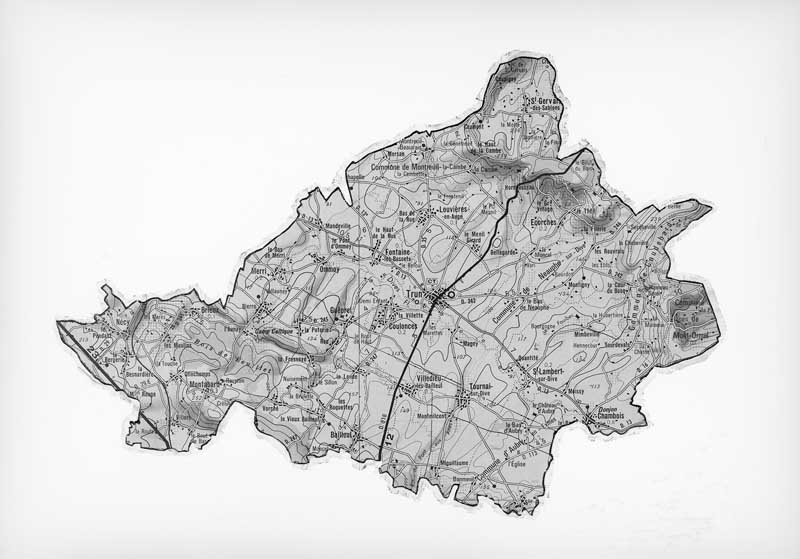 Carte des édifices fortifiés.- Carte.