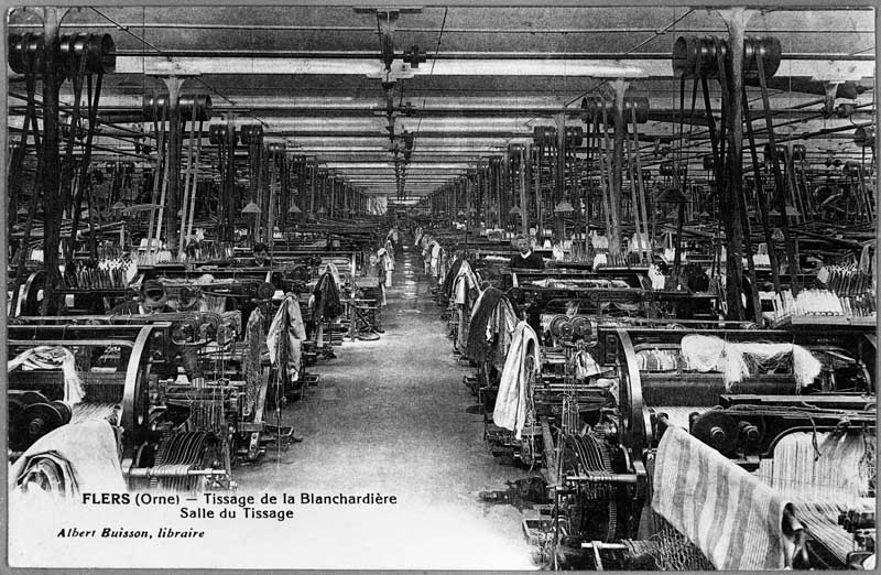 FLERS (Orne) - Tissage de la Blanchardière, salle du tissage.- Carte postale, éd. Albert Buisson, début 20e siècle. (Collection particulière G. Bourdin).