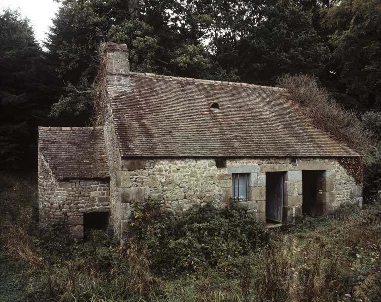 Logement d'ouvriers, élévation nord-ouest.