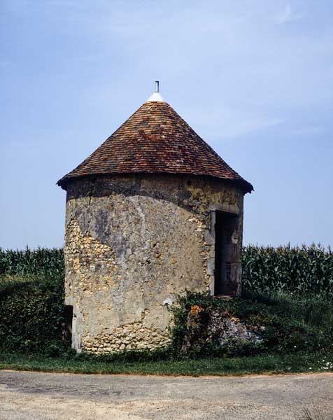 La Grande Maison, four à chanvre de la ferme. ; Four à chanvre.