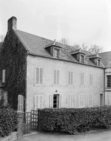 Ancien logement patronal.