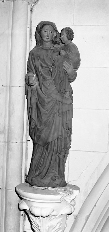 Statue : Vierge à l'Enfant n°1