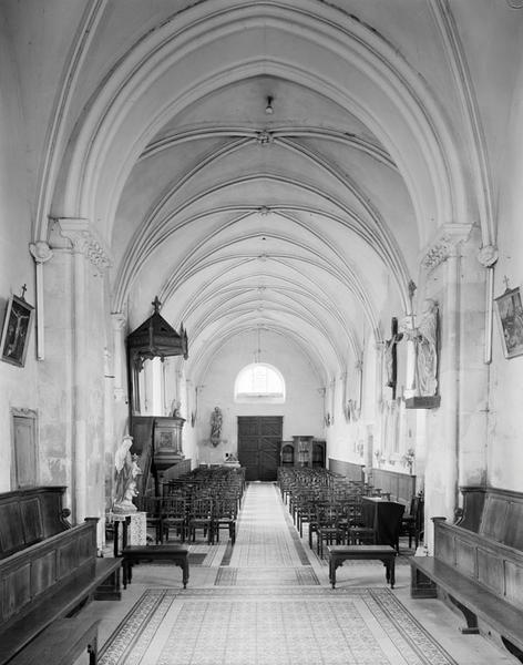 Elévation intérieure : vue du choeur vers la nef.