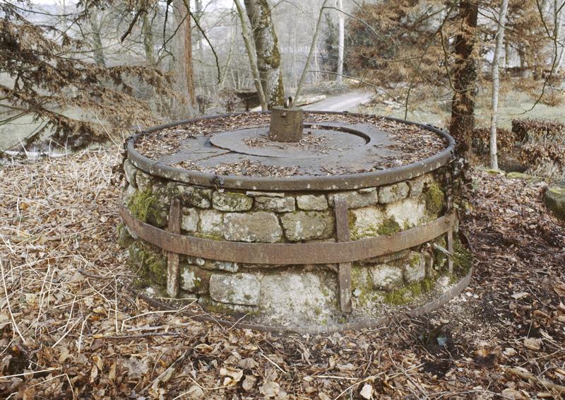 Haut-fourneau, détail : le gueulard.