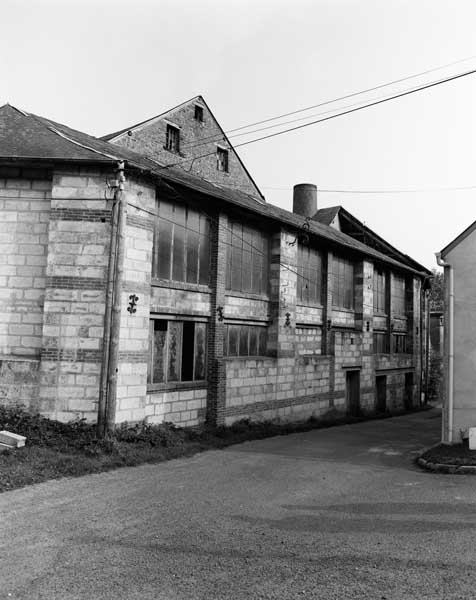 Elévation extérieure sud-est.