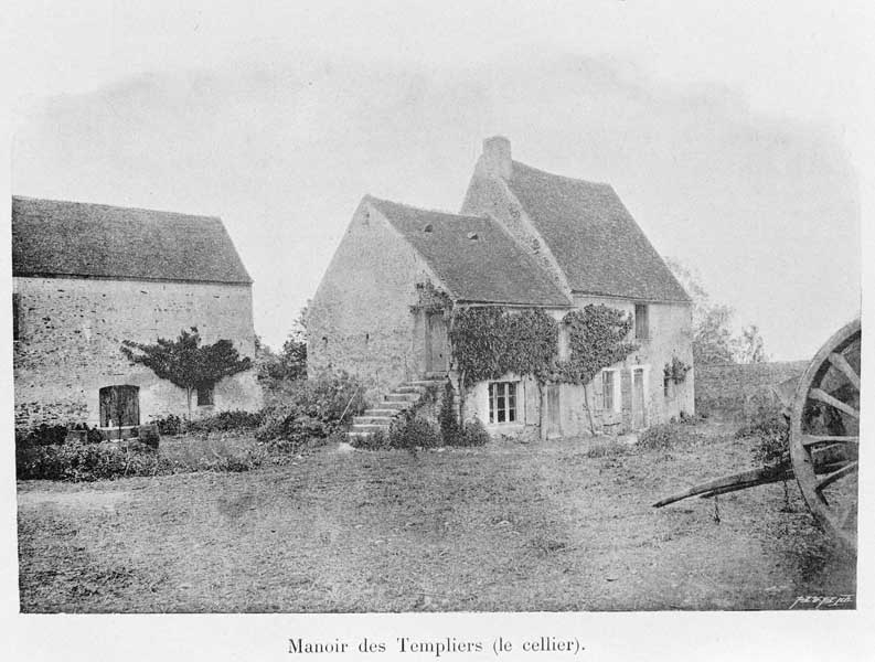 Le cellier.- Photographie ancienne, phot. Magron, tirée de : La Normandie monumentale et pittoresque, Orne, 1896.