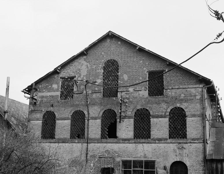 Atelier de fabrication de la filature, devenu pièce de séchage. Détail de l'élévation extérieure ouest.