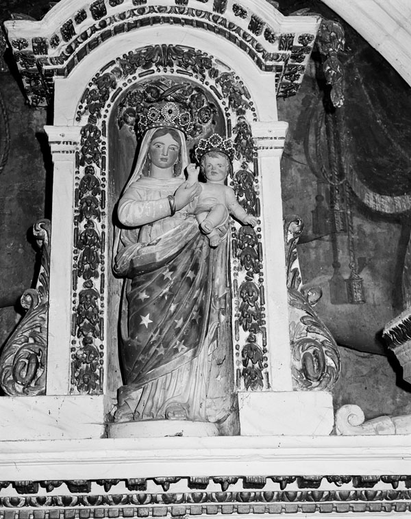 Statue : Vierge à l'Enfant