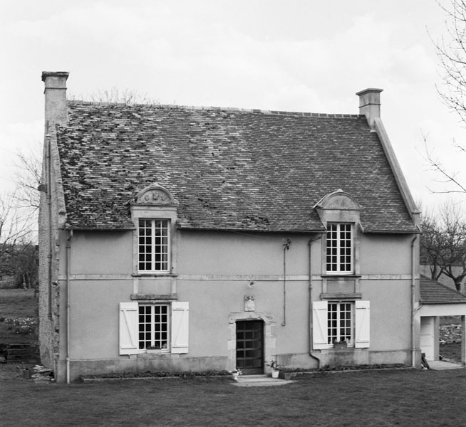 Caillouet. Manoir. ; Logis.