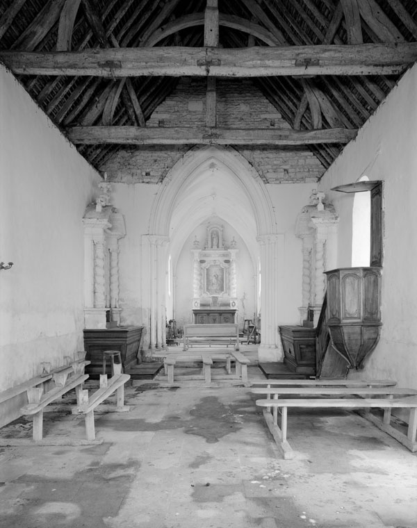 Elévation intérieure d'ouest en est.