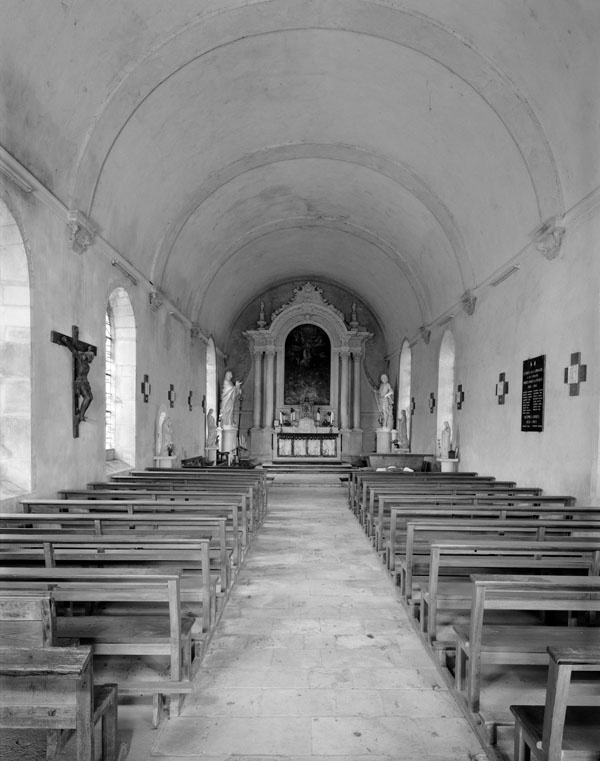 Elévation intérieure de la nef vers le choeur.