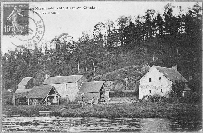 Suisse Normande. - Moutiers-en-Cinglais - Minoterie HAREL.- Carte postale, éd. Asseman, s.d., début 20e siècle. (Collection particulière Seigneurie). ; Suisse Normande. - Moutiers-en-Cinglais - Minoterie HAREL.- Carte postale, éd. Asseman, s.d., début 20e siècle. (Collection particulière Seigneurie).