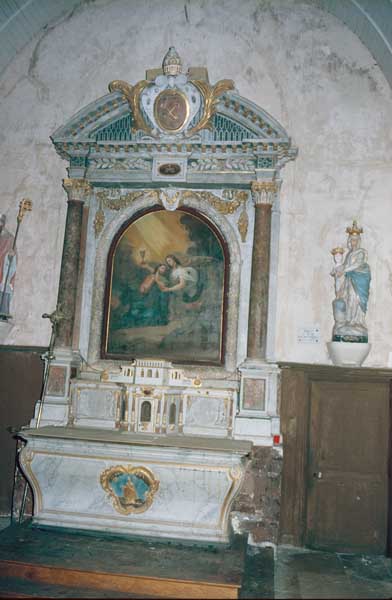 Vue d'ensemble du retable.