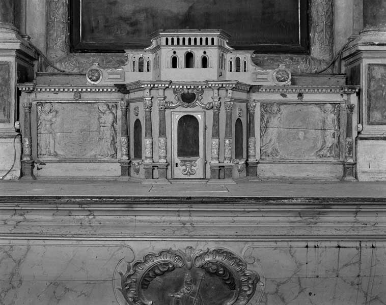 Tabernacle à ailes, exposition