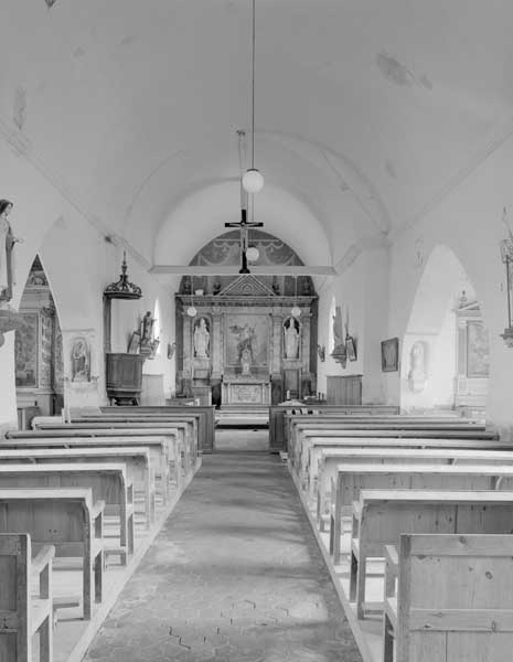 Elévation intérieure de la nef vers le choeur.