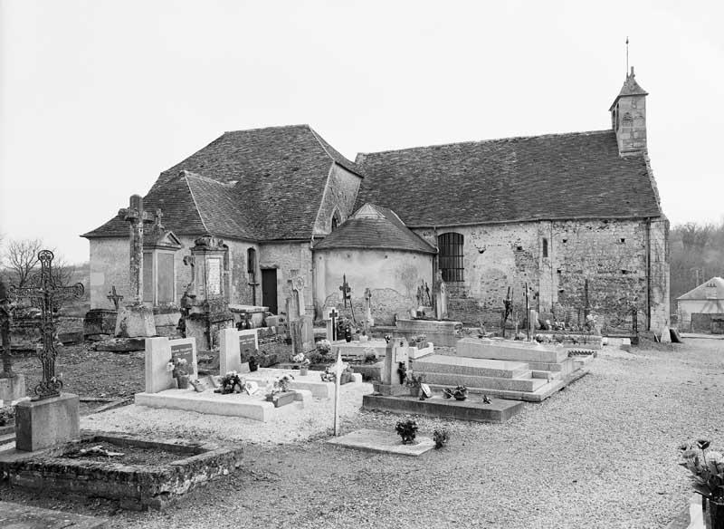 Église paroissiale Saint-Pierre Saint-Laurent
