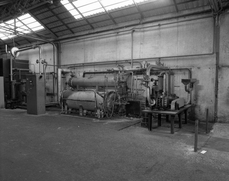 Bâtiment d'étirage (1). Appareils de fabrication de gaz atmosphérique.