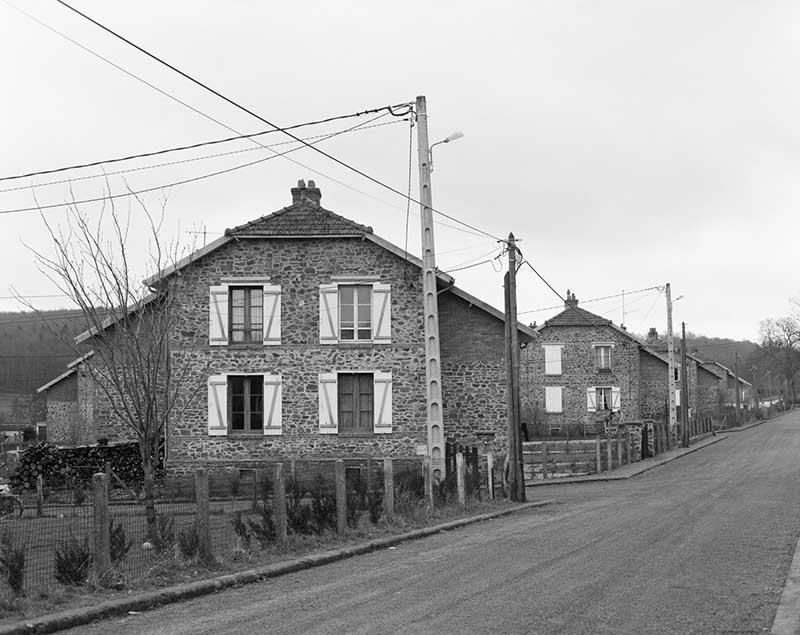 Cité ouvrière du Livet : logements d'ouvriers, vue du nord (état en 1987).