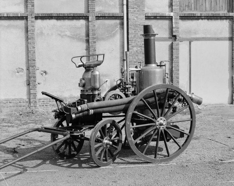 Vue latérale gauche (voiture équipée de brancards).