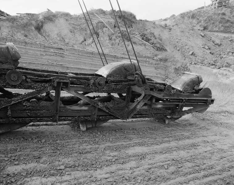 Excavateur. Détail : godets.