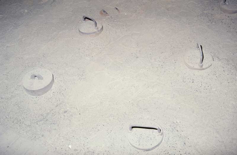 Four continu à galeries. Vue de dessus. Détail : cloches sur trous à feu.