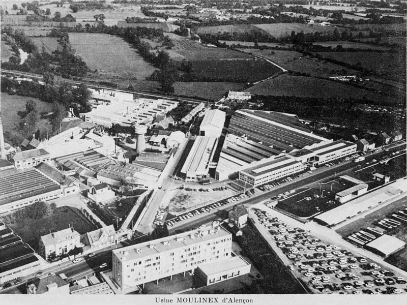 Usine Moulinex d'Alençon.- Photographie, vers 1973.