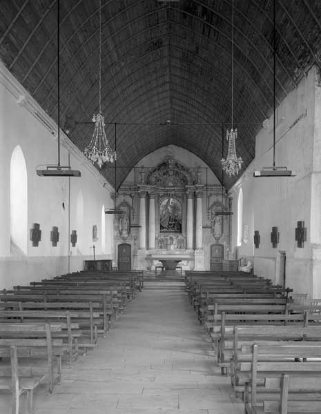Elévation intérieure de la nef vers le choeur.