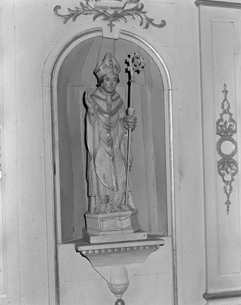 Statue : saint Julien