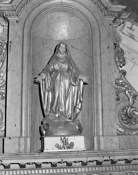 Statue : Immaculée Conception.