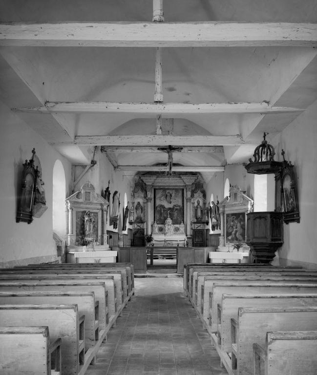 Elévation intérieure de la nef vers le choeur.