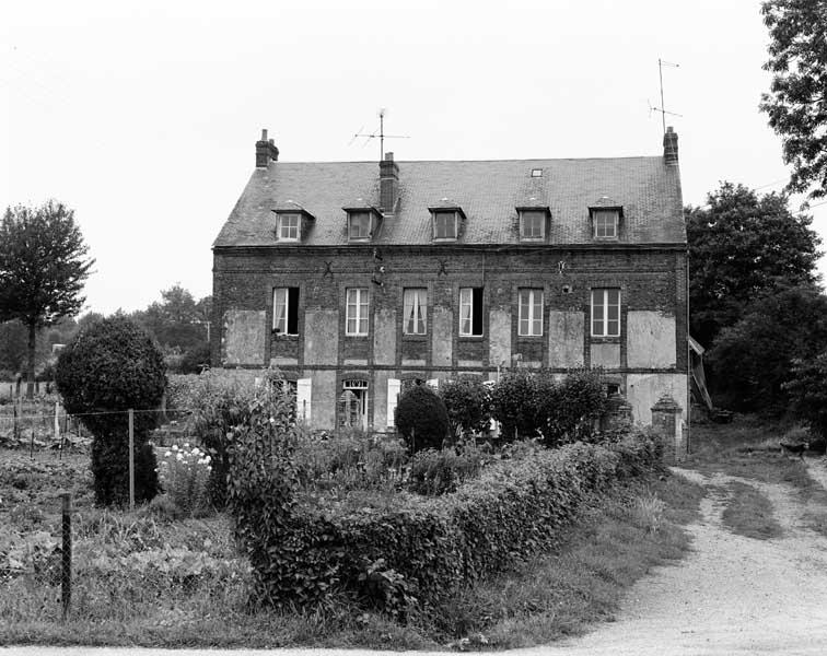 Logement d'ouvriers. Elévation extérieure sud sur jardin.