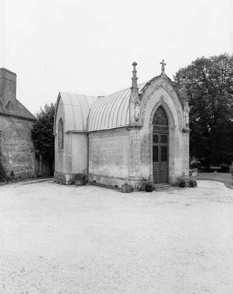 Chapelle funéraire.