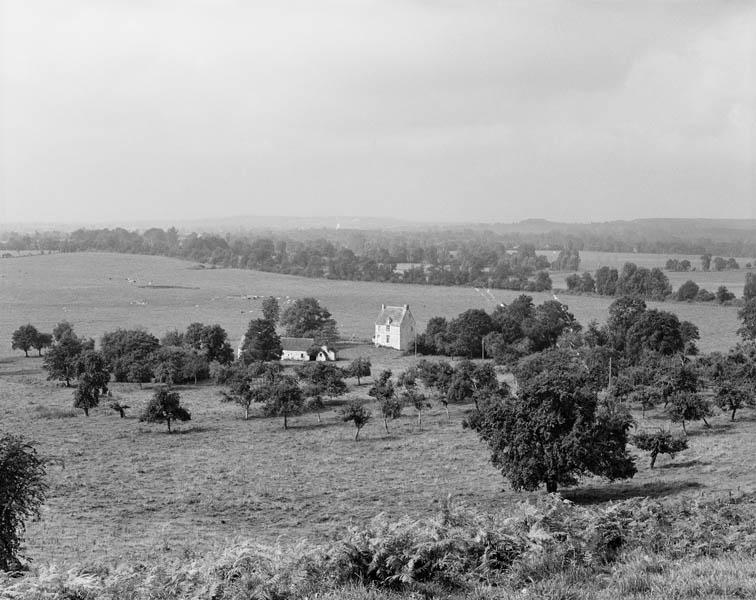 Vue d'ensemble côté est.