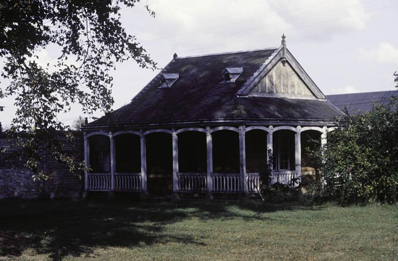 Pavillon de tir.
