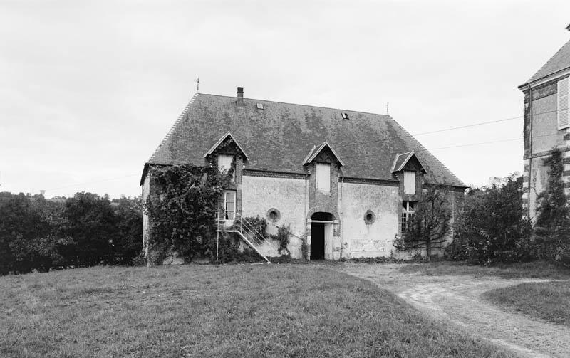 Château, communs.