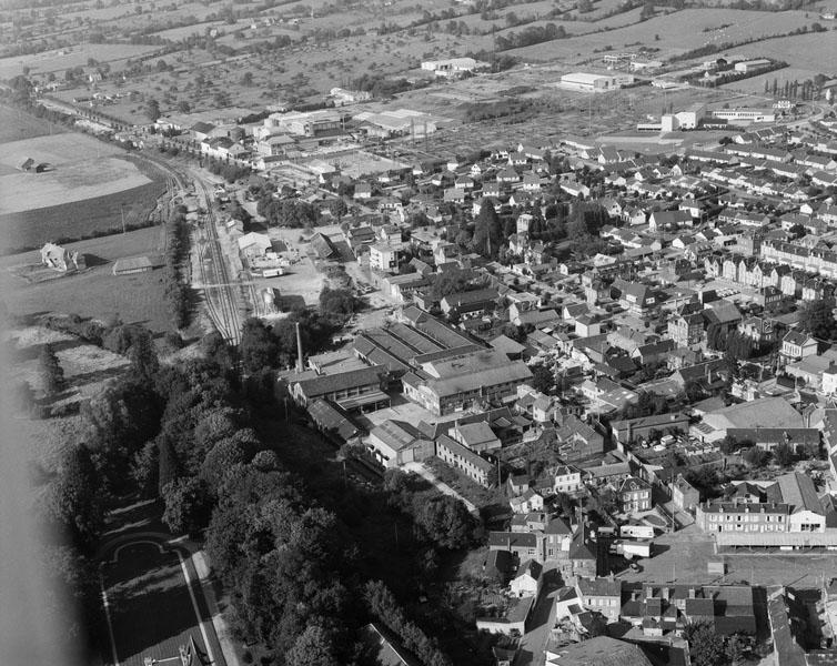 Vue aérienne prise du sud-ouest.