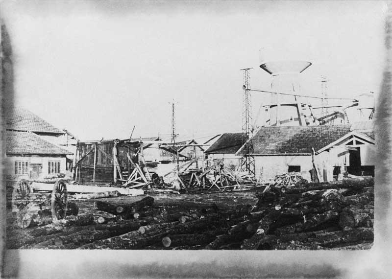 Scierie Prout, puis Scierie Prout Frères, actuellement Maisons France Confort