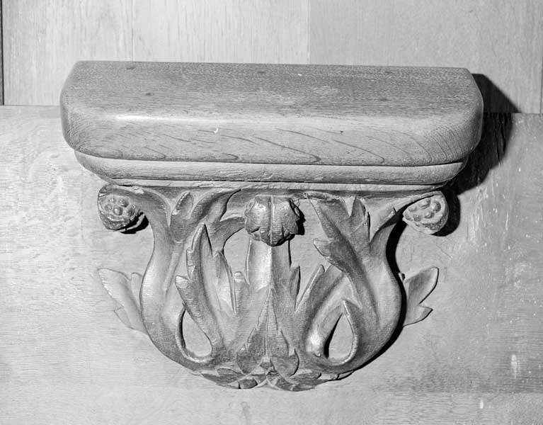 Miséricorde 2 : acanthe.