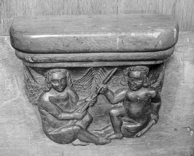 Miséricorde 10 : anges jouant de la flûte.