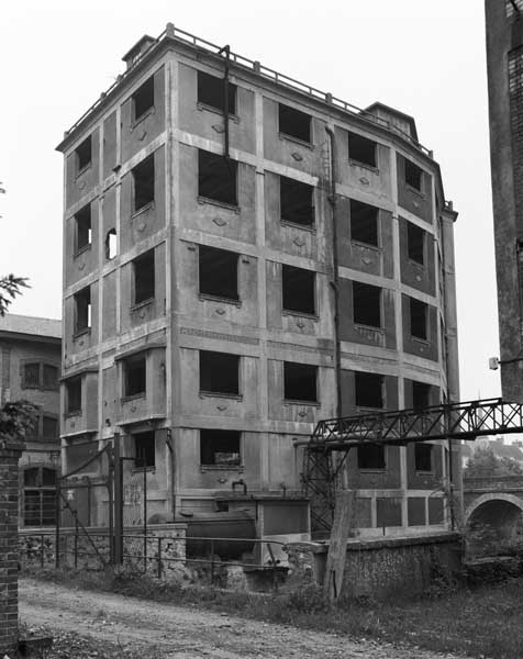 Atelier de fabrication dit de nouvelle trituration, vue prise du sud ouest.