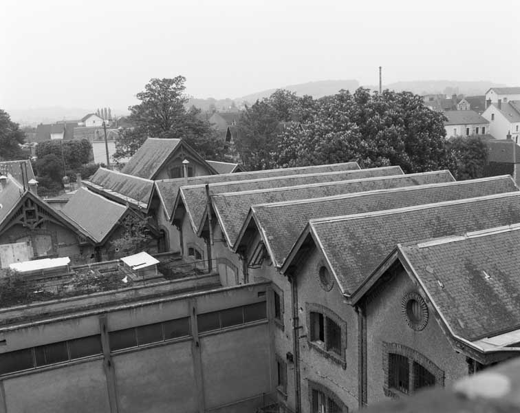 Atelier de fabrication (1), vue prise du sud ouest.
