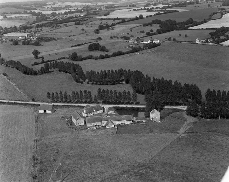 Maison-Maugis, la Forge, affinerie et ferme : vue prise du sud-ouest.