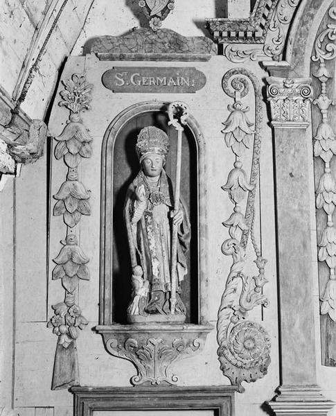 Détail avec statue de saint Germain.