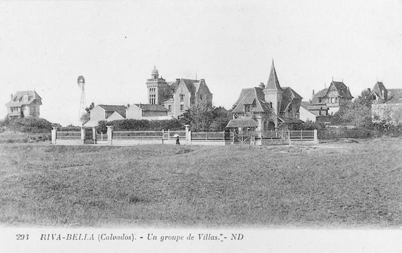 293. RIVA-BELLA (Calvados) Un groupe de Villas. [avenue Winston Churchill].- Carte postale, ND, début 20e siècle.