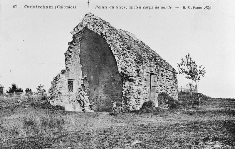 27. OUISTREHAM (Calvados) Pointe du Siège, ancien corps de garde.- Carte postale, B.F. Paris, début 20e siècle.