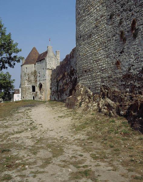 Porte des Cordeliers, vue d'ensemble.