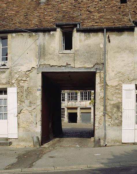 Passage couvert.