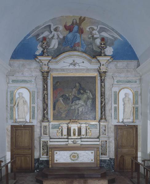 Ensemble (autel, retable, tabernacle)