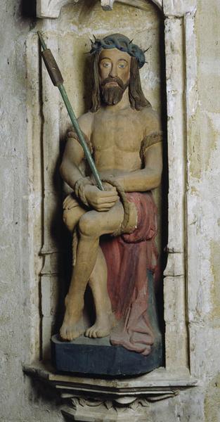 Statue (petite nature) : Christ souffrant