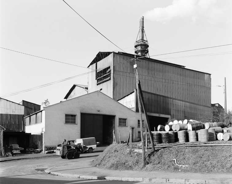 Fonderie des Rochettes. Atelier de fabrication et magasin industriel. Vue prise du sud est.